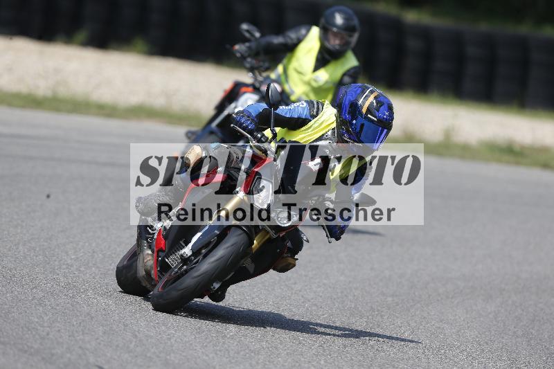 /49 26.08.2025 Cornu Master School ADR/gruen-vert/0